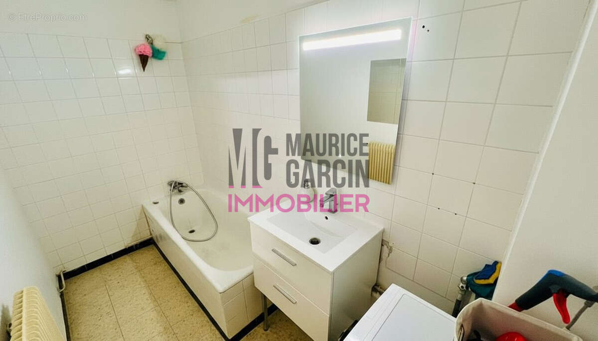 Appartement à SORGUES