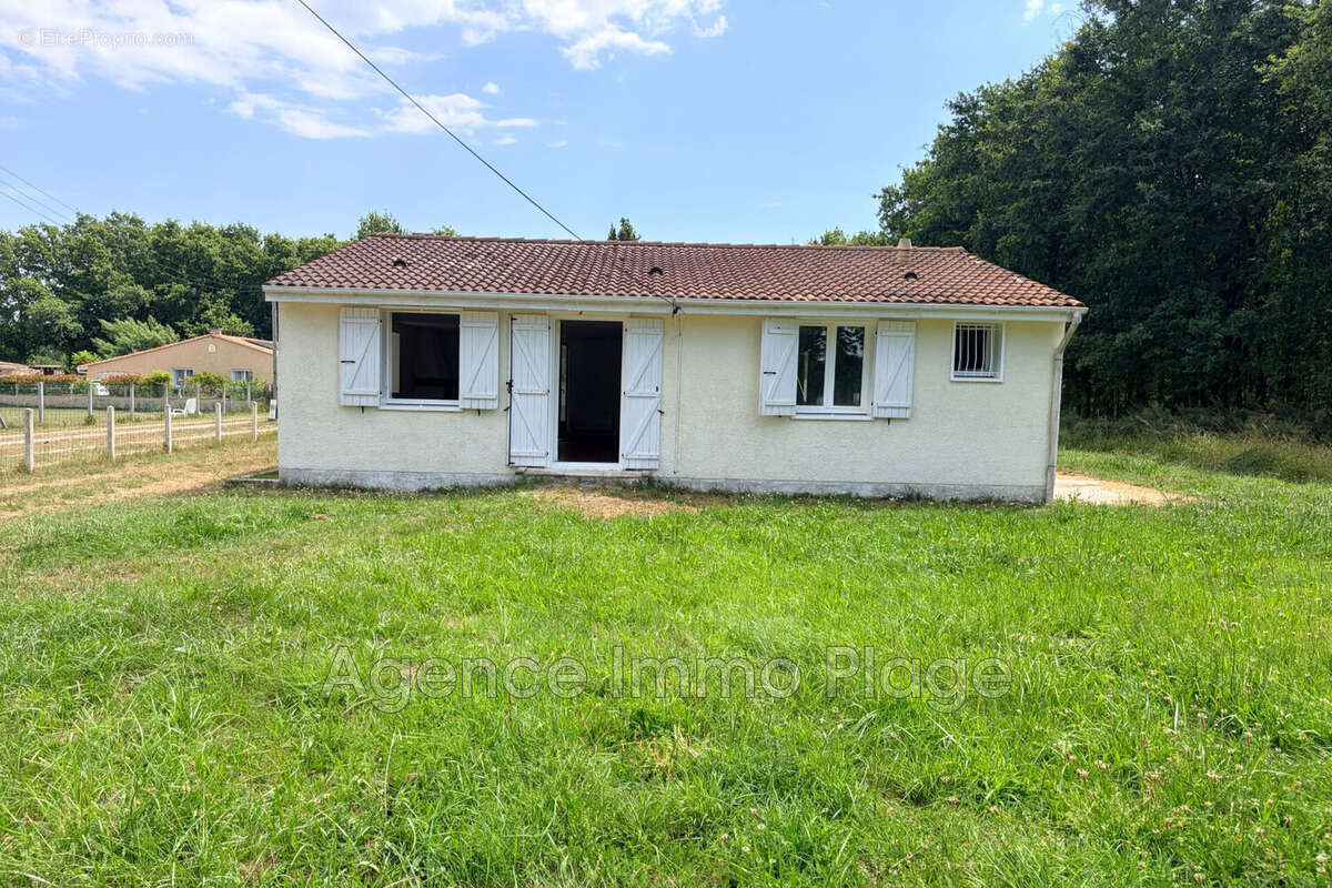Maison à SAINT-VIVIEN-DE-MEDOC
