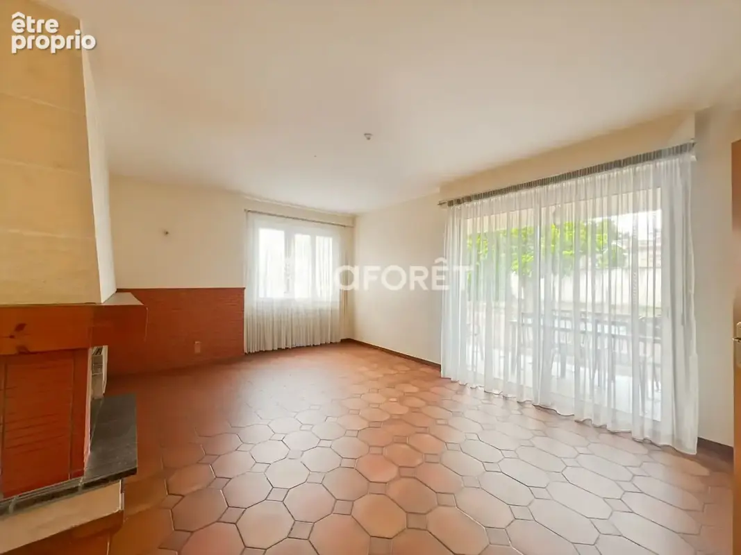 Maison Les Billaux 5 pièce(s) 115 m2 - photo 2