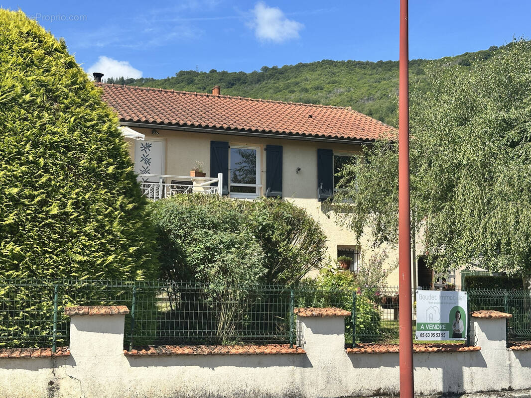 Maison à BOISSE-PENCHOT