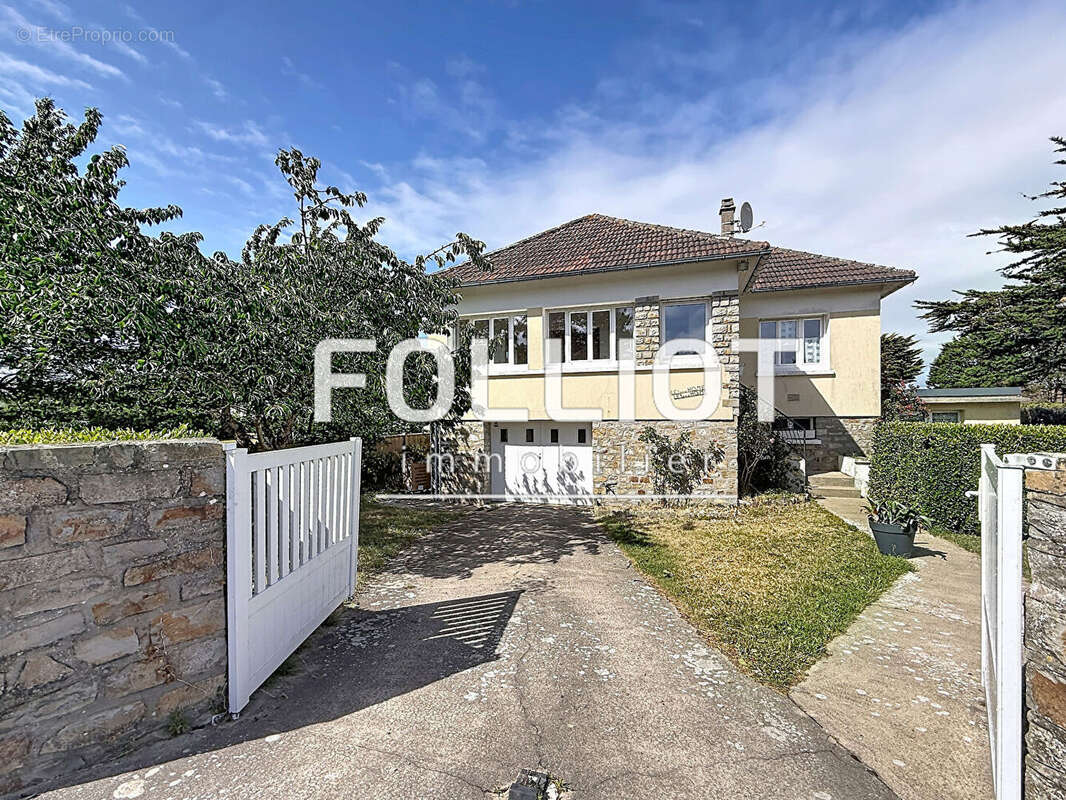 A Vendre Maison sur sous-sol complet à 300 mètres de la mer BARNEVILLE-CARTERET - photo 18