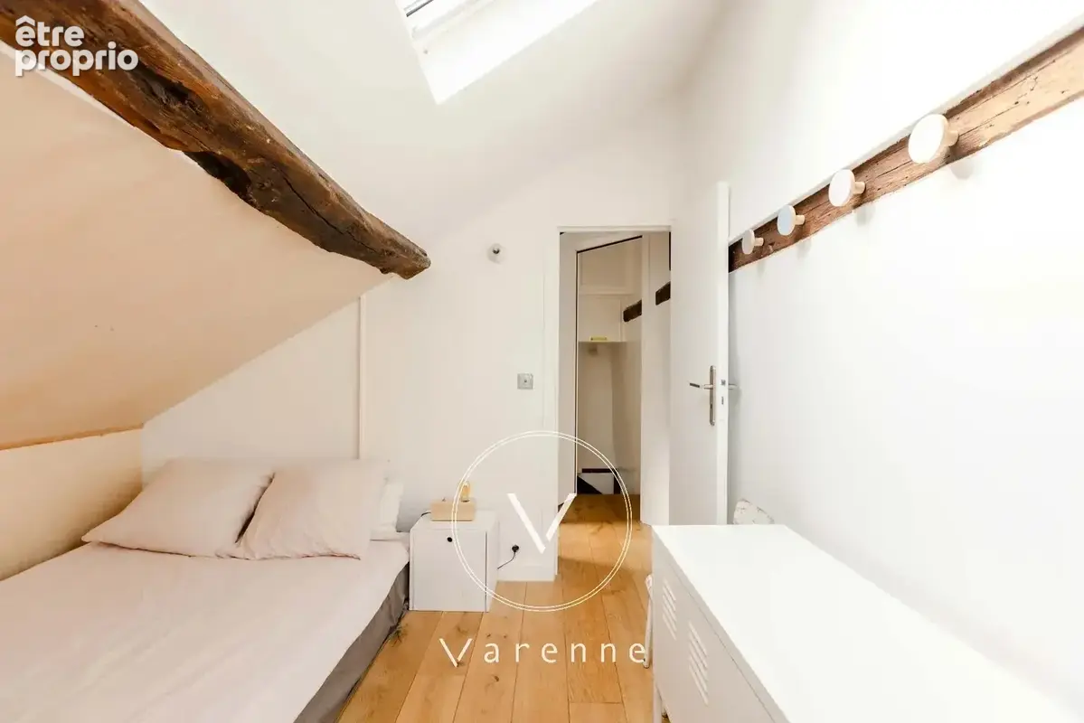 Paris 6 - Place Saint Sulpice - Dernier Etage - Esprit Loft - 41 m² - photo 6