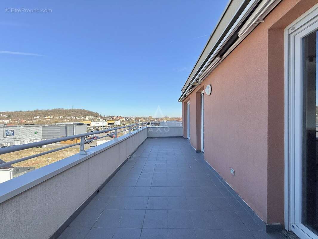 Appartement à AUDUN-LE-TICHE