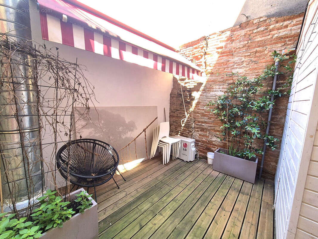 Hypercentre de Toulouse, T2 avec terrasse privée - photo 5