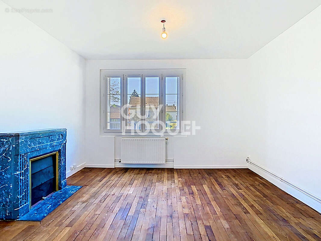 Appartement à CREPY-EN-VALOIS