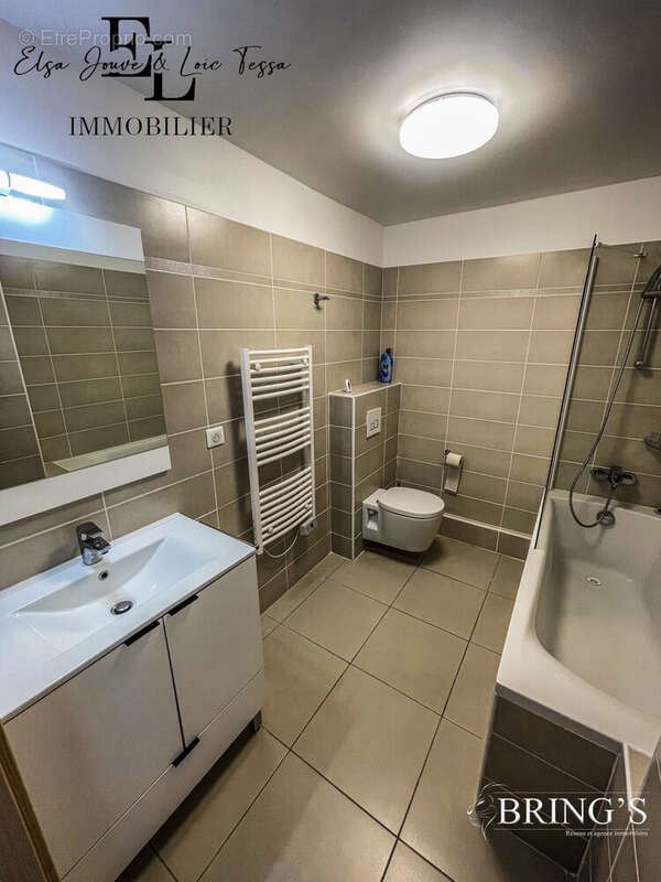 Appartement à LA CLUSE