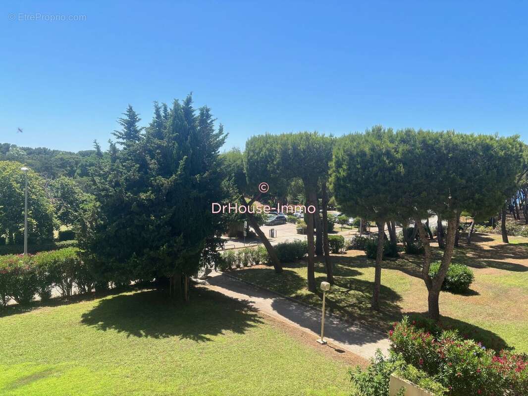 Appartement à SIX-FOURS-LES-PLAGES