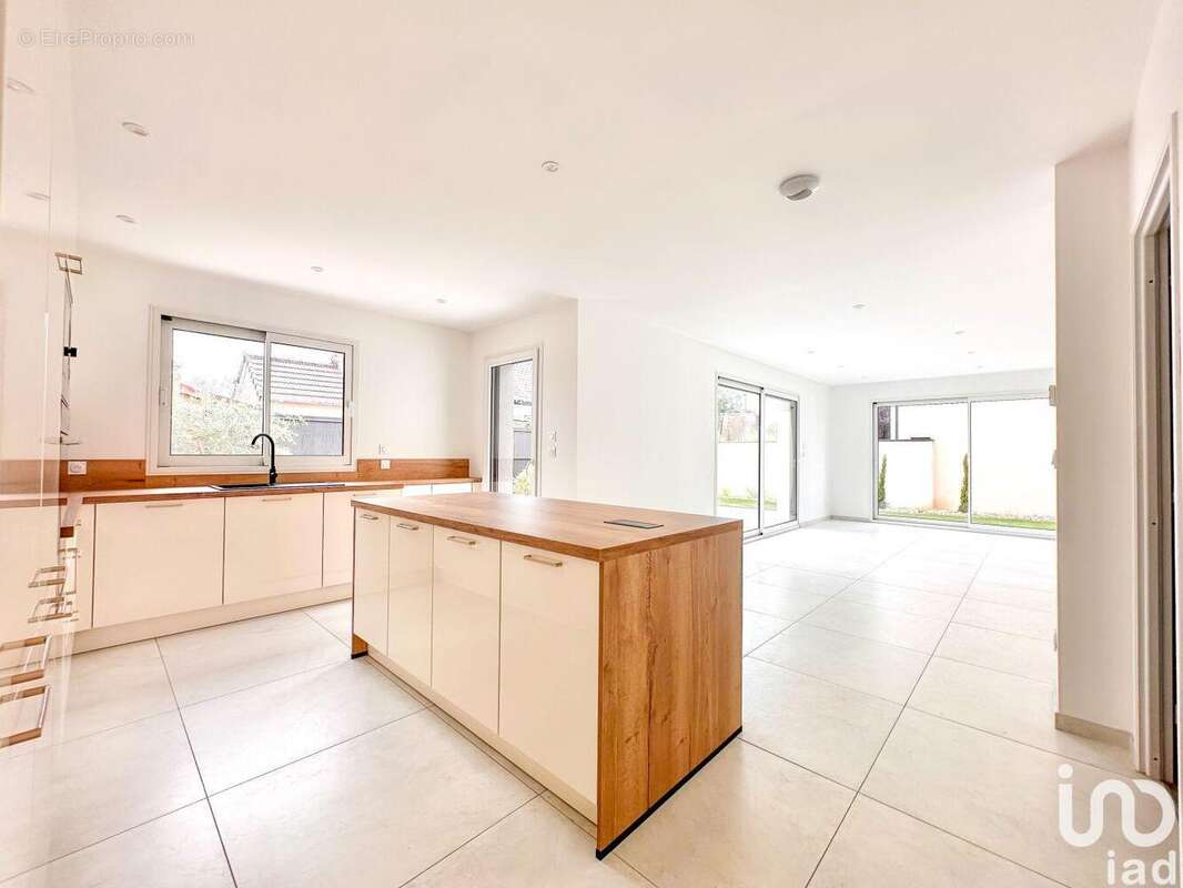 Photo 6 - Maison à ETERVILLE