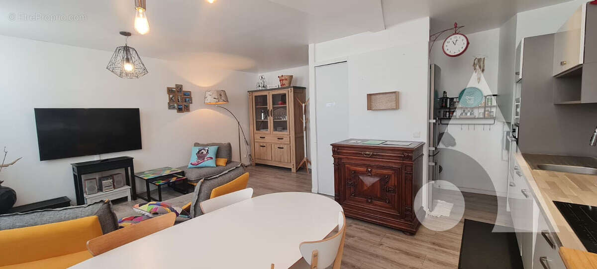 Appartement  deuxième étage à Draguignan 3 pièces de 62 m² - photo 6