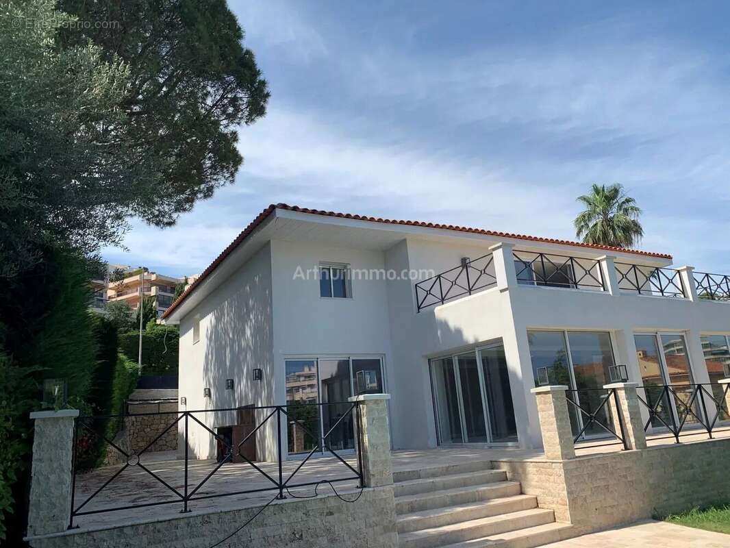 Maison à CANNES