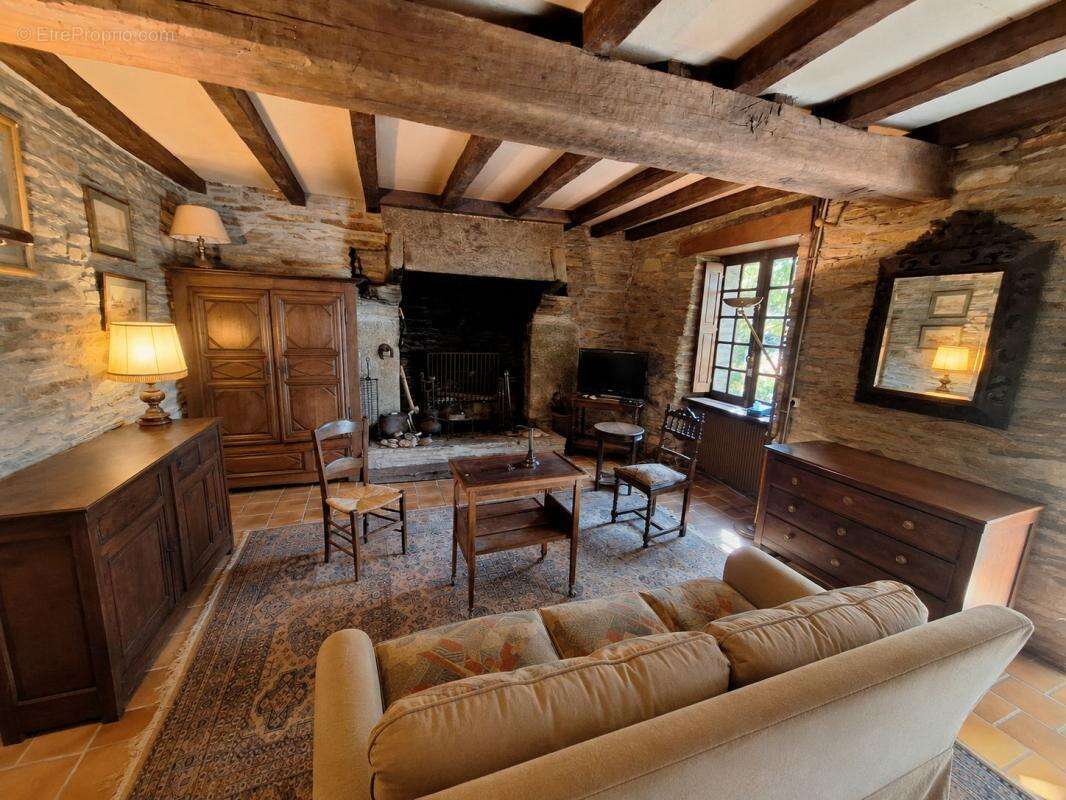 Maison à LOCQUIREC