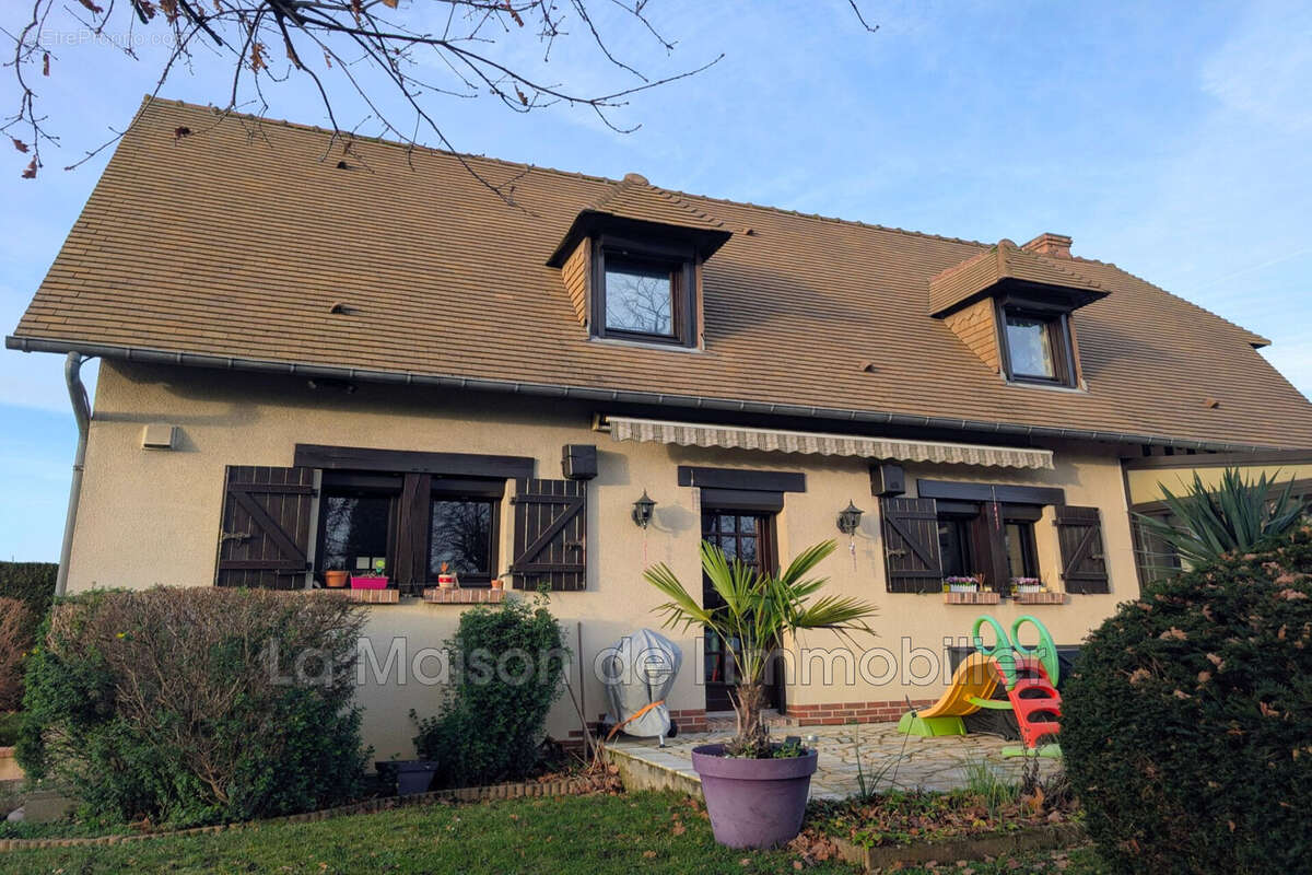 Maison à TOURVILLE-LA-RIVIERE