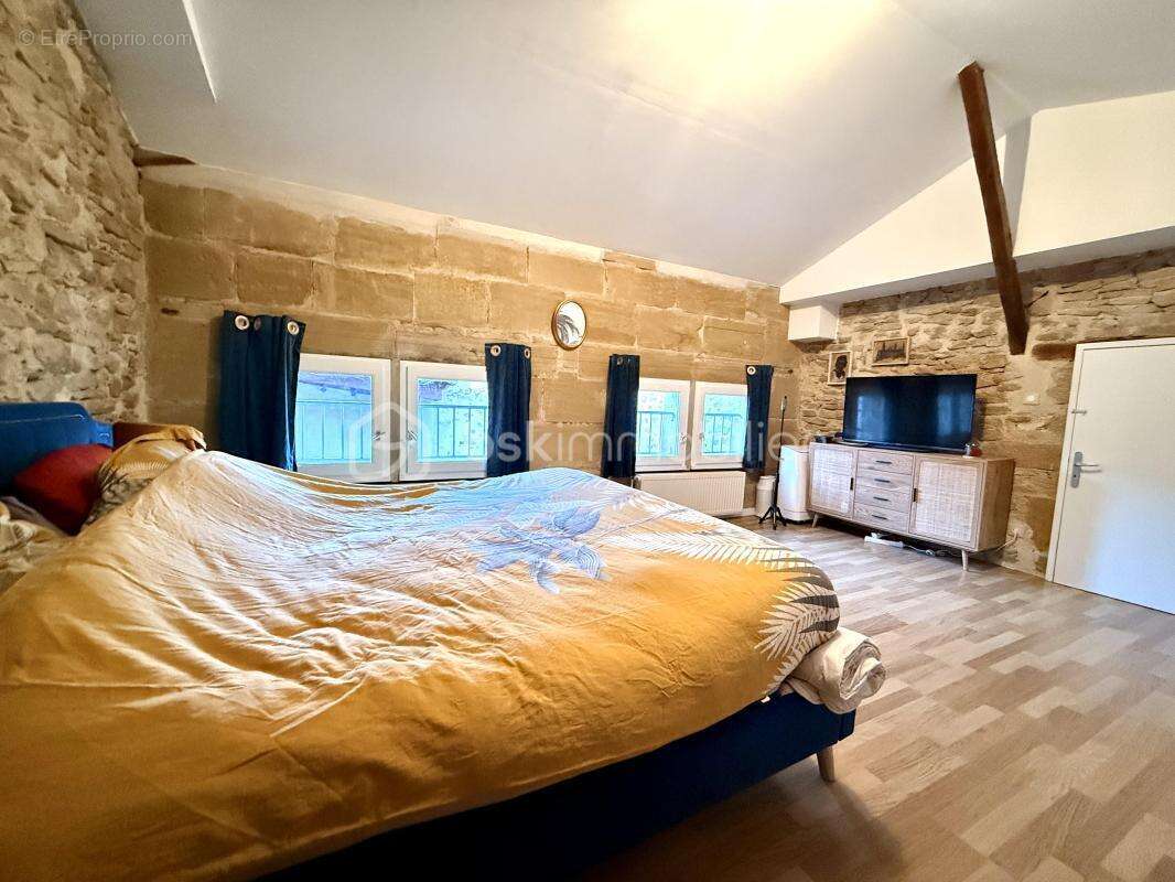 Appartement de charme au cœur du Château du Mouchet – Chavannes (26260) - photo 16