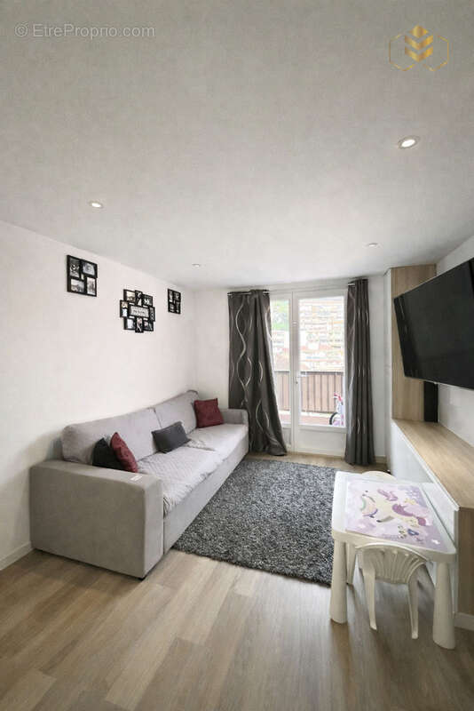 Appartement à MENTON