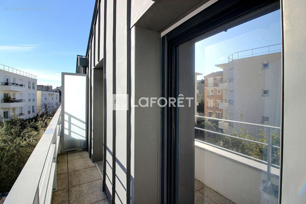 Maison à BOIS-COLOMBES