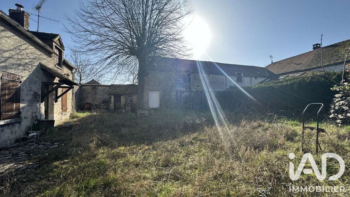Maison 102 m² à Prefontaines  - photo 2