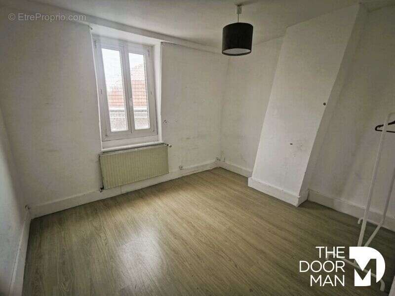 Maison à LA MADELEINE