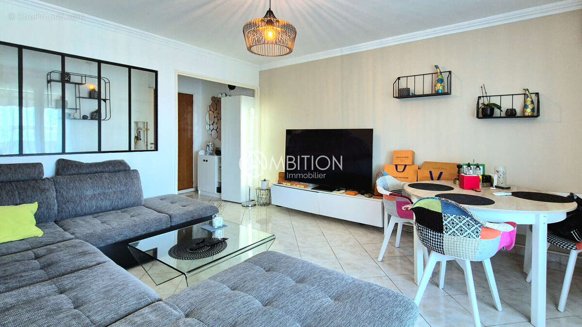 Appartement à FREJUS