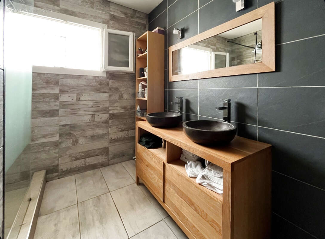 Maison à FRONTIGNAN