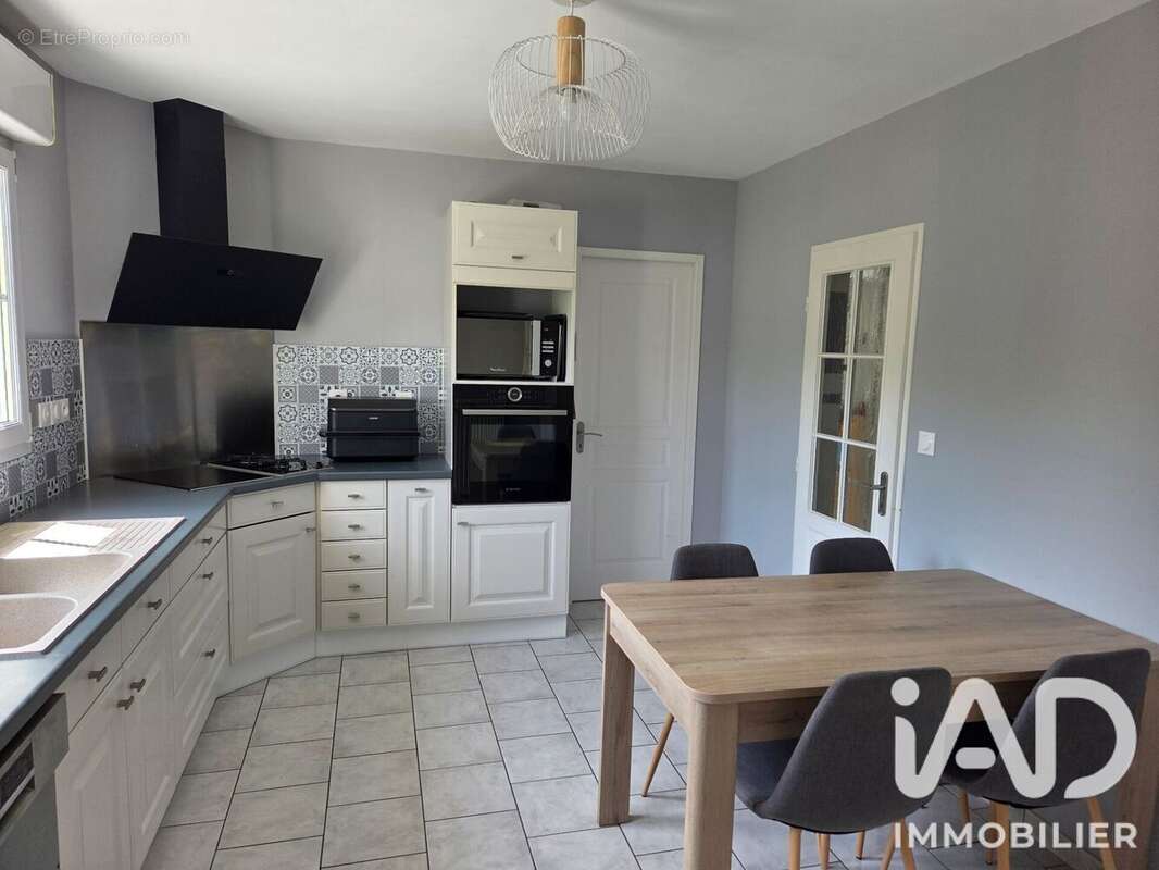 Maison 143 m² à Vendome  - photo 2