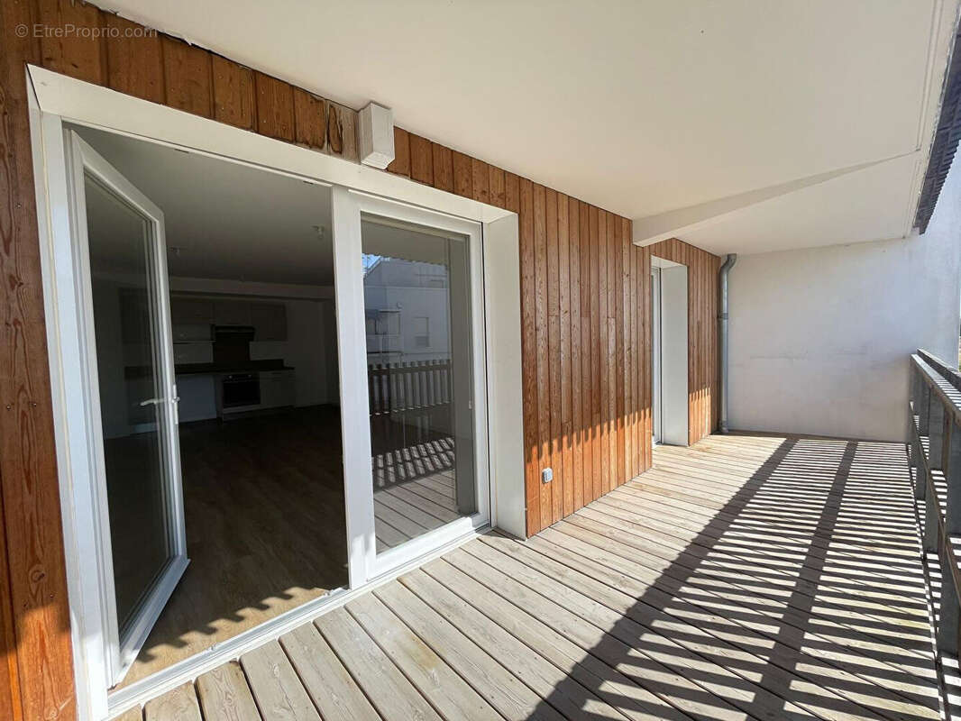 Appartement à LAGORD