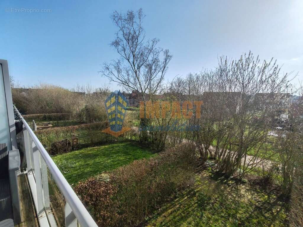 Appartement à HALLENNES-LEZ-HAUBOURDIN