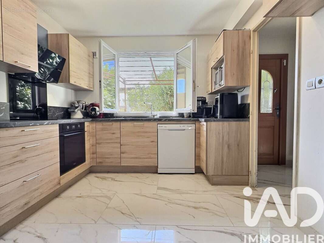 Photo 5 - Maison à SAINT-MARTIN-DE-CRAU