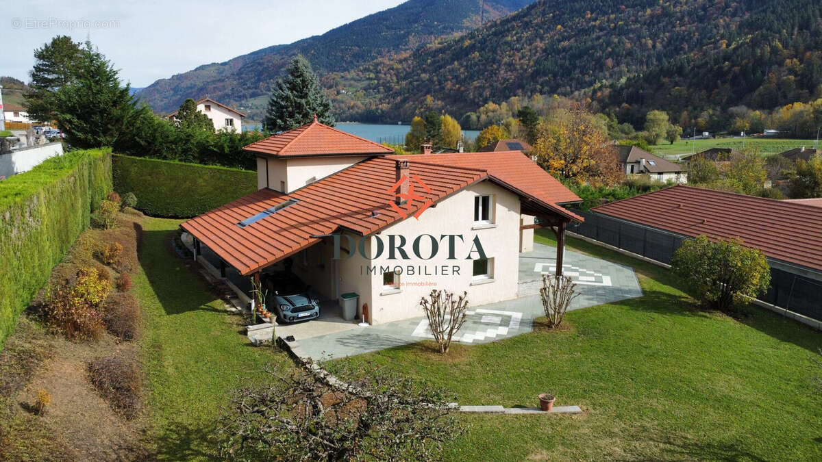 Maison à SAINT-PIERRE-D&#039;ALLEVARD