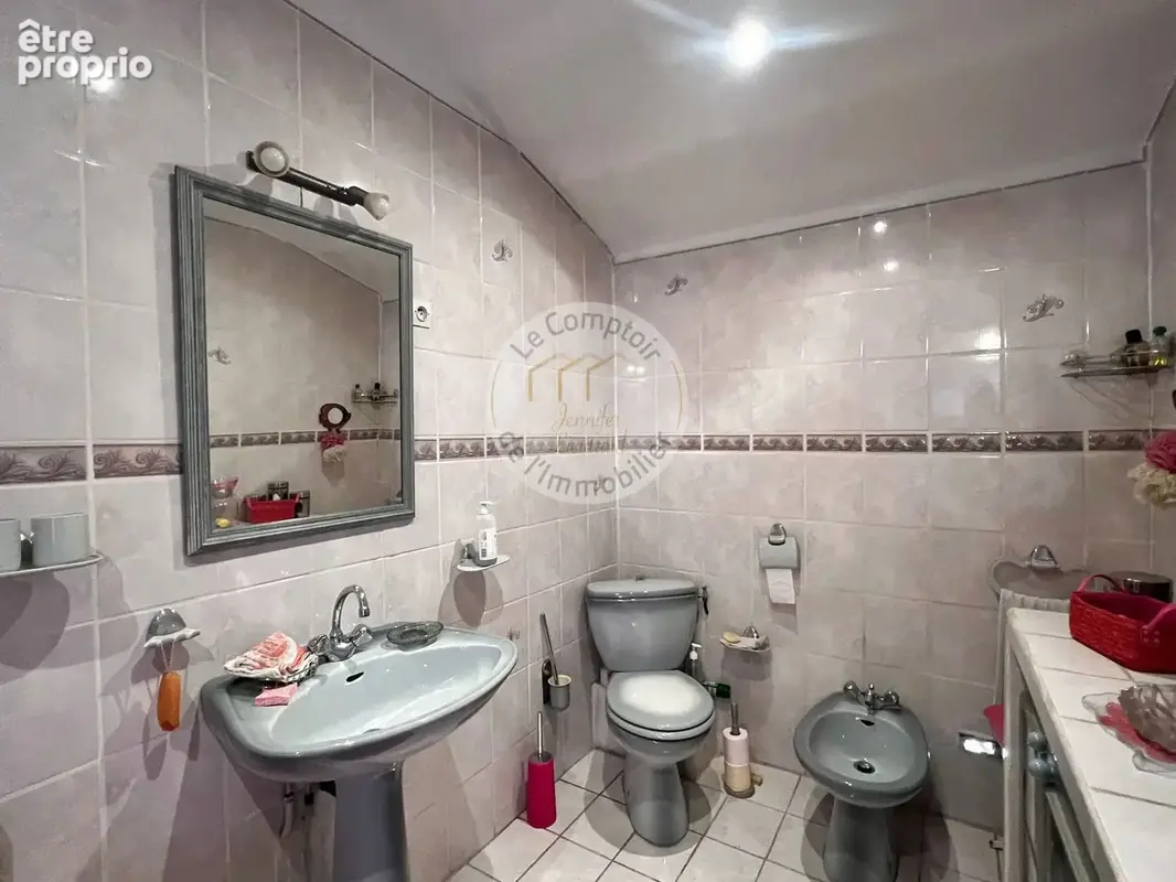 REDON: Maison familiale avec piscine et appartement indépendant - photo 10