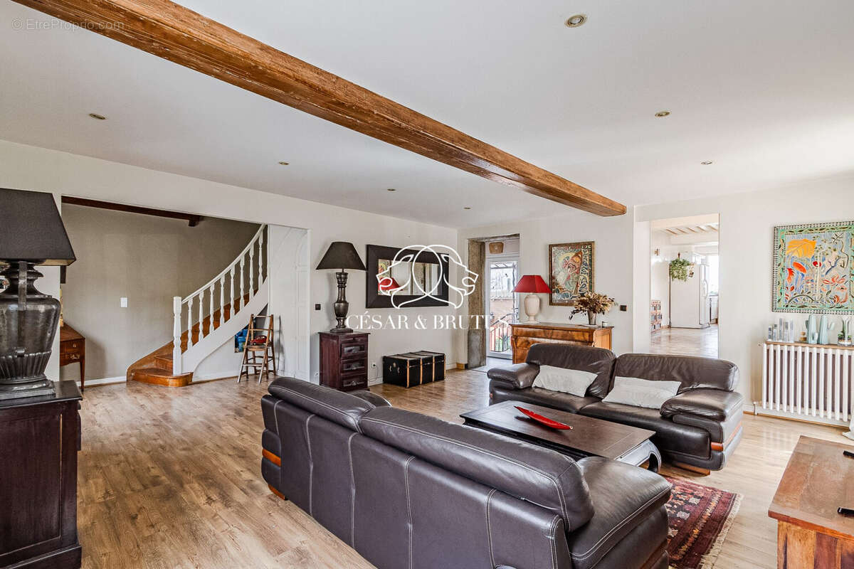 Maison à RILLIEUX-LA-PAPE