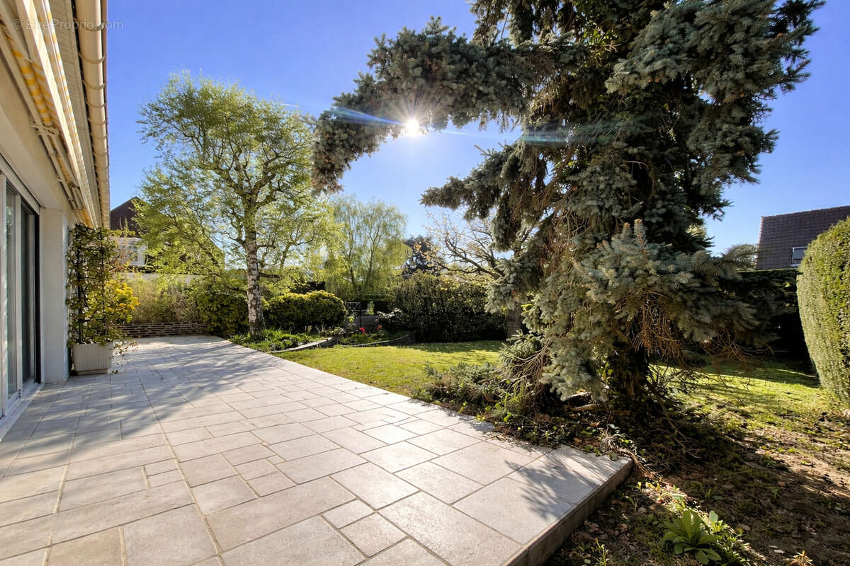 Maison à NEUILLY-PLAISANCE