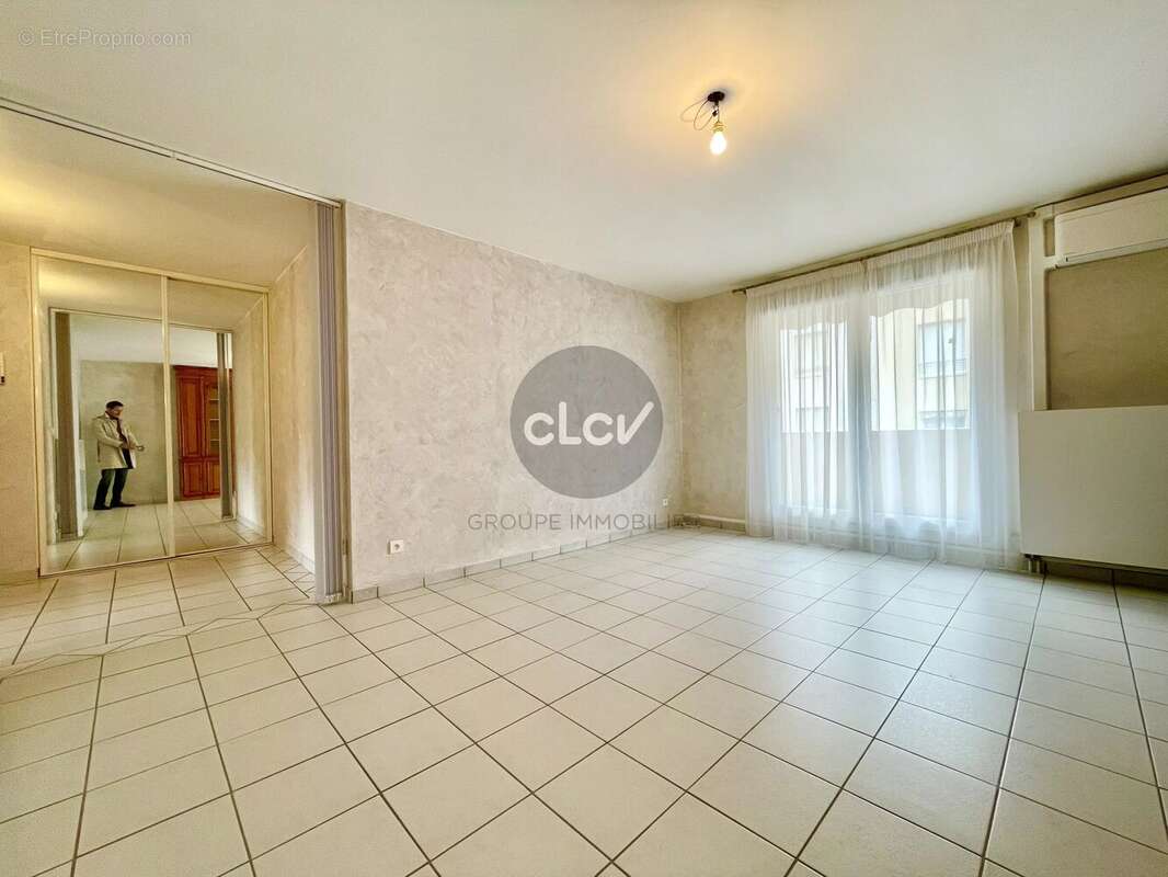 Appartement à FONTAINES-SUR-SAONE
