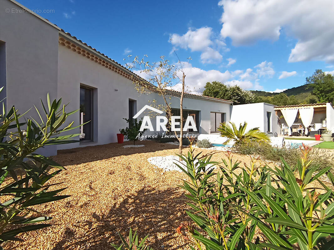 Maison à VAISON-LA-ROMAINE