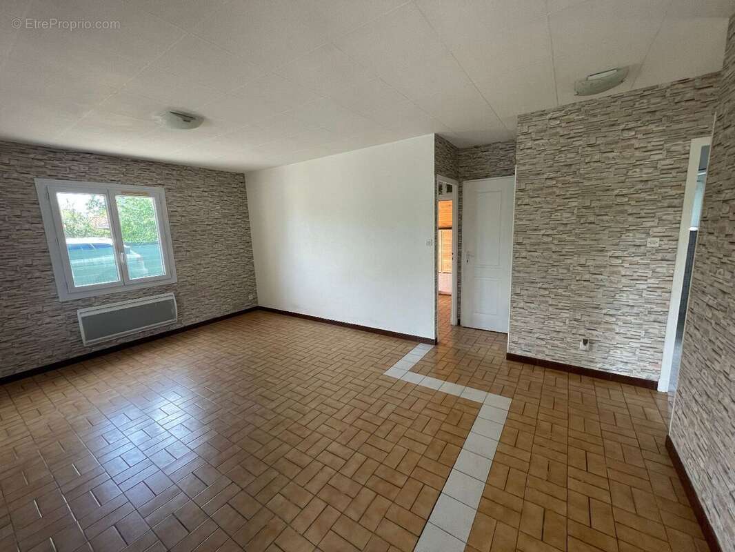 Maison à AUCAMVILLE