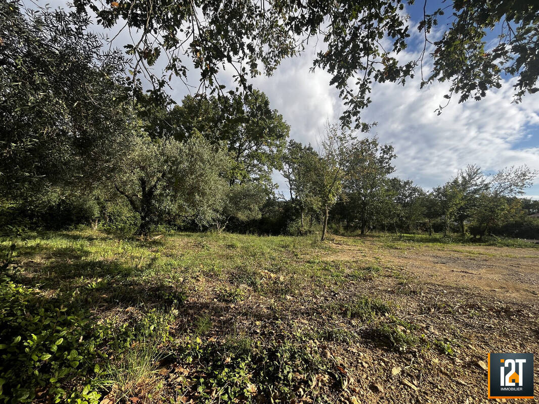 Terrain à MARTIGNARGUES