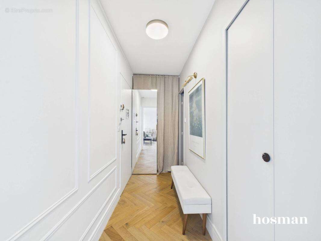 Appartement T2 de 46,47 m² avec loggia vue Loire, parking et cave - secteur Ile de Nantes - photo 12