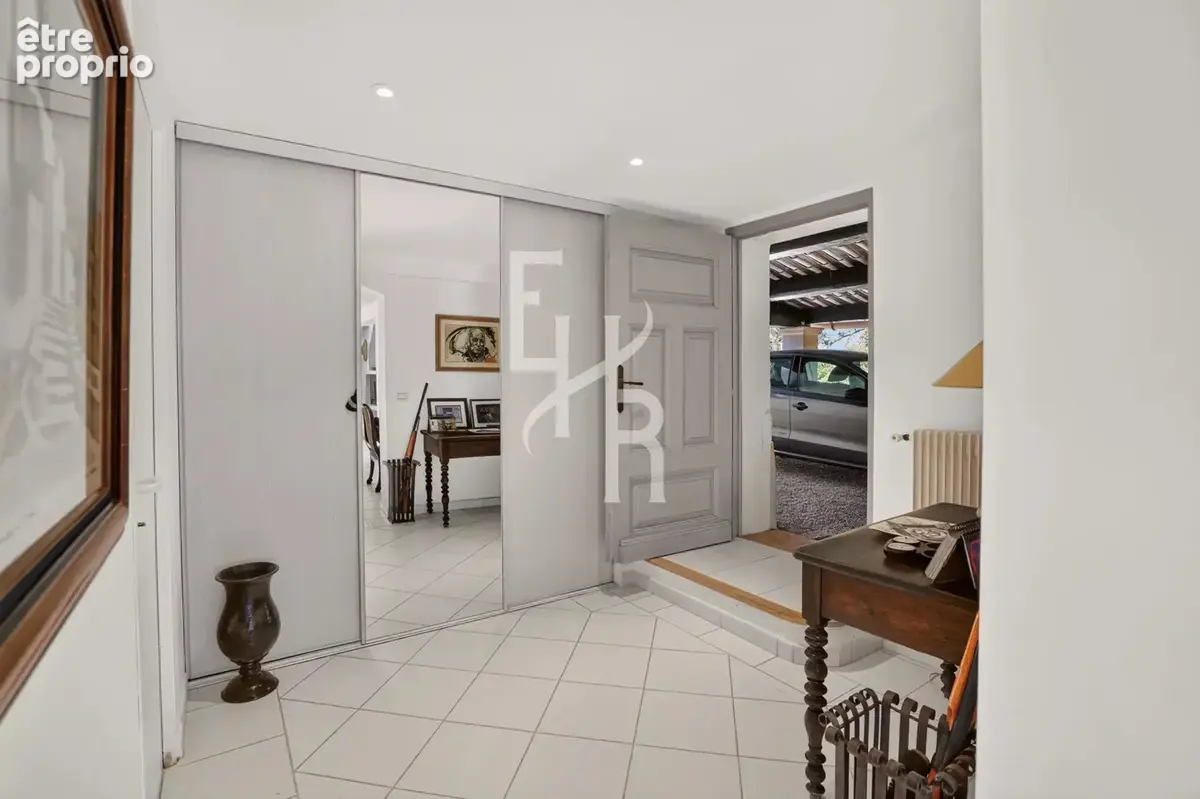 Opportunité à opio — villa familiale avec piscine à proximité de valbonne - photo 7