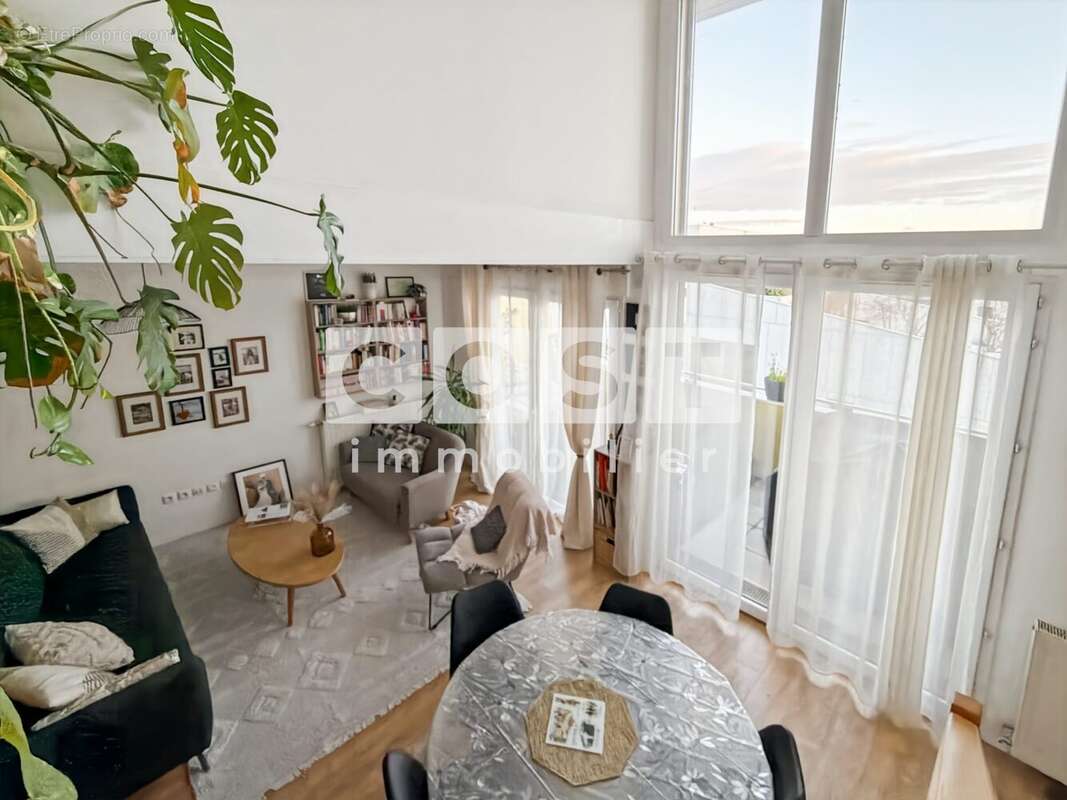 Appartement à ASNIERES-SUR-SEINE
