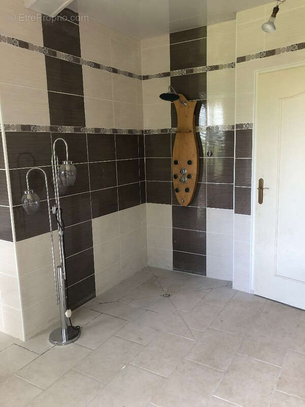 Maison à SAINT-ANDRE-DE-CUBZAC