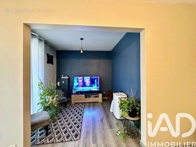 Photo 4 - Appartement à VAULX-EN-VELIN