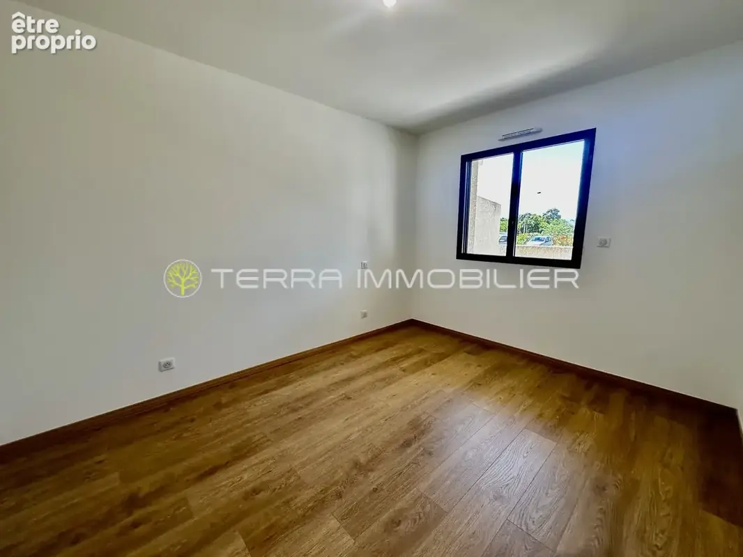 Ajaccio t2  avec terrasse 22m2 - photo 4