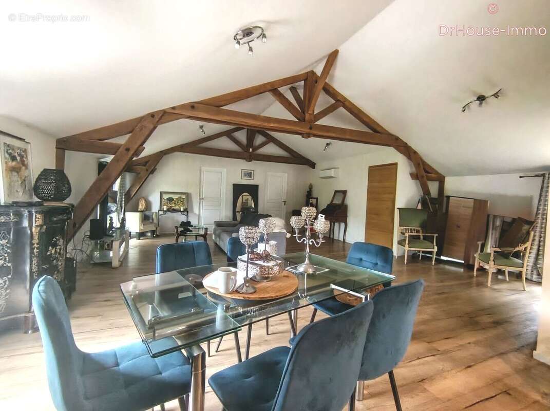 Maison 306 m² à Mugron  - photo 18