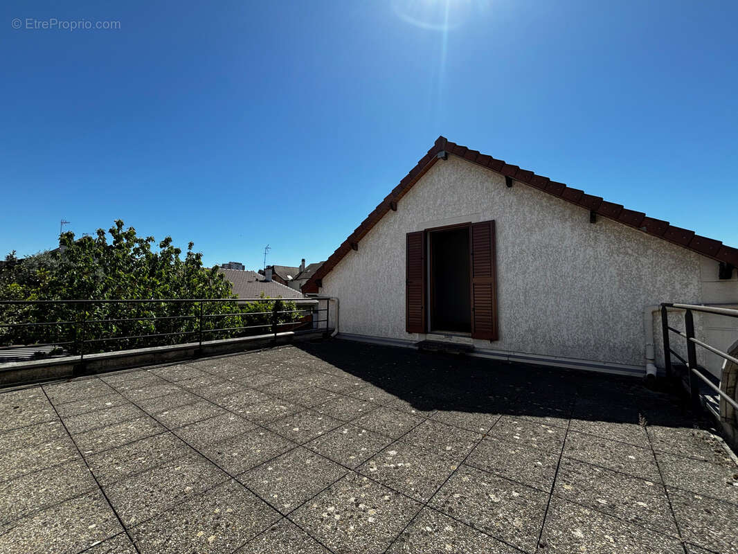 Maison à DRANCY