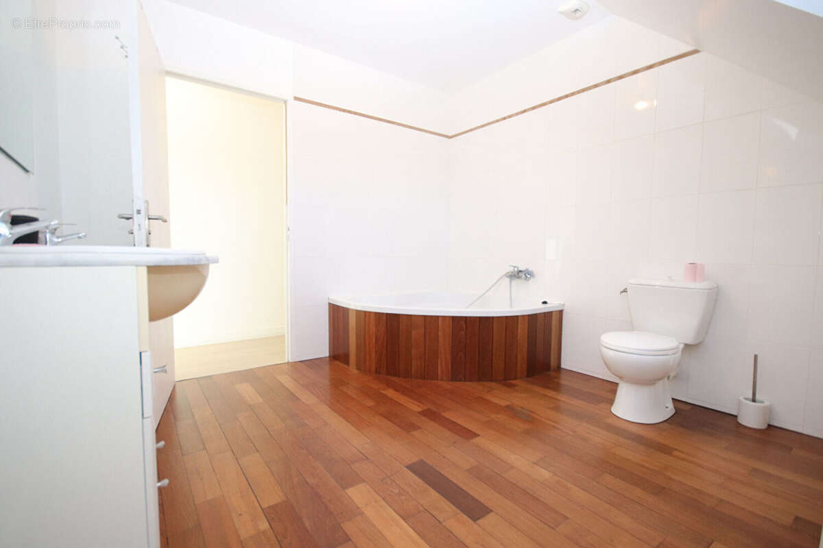 Maison à SAINT-JOACHIM