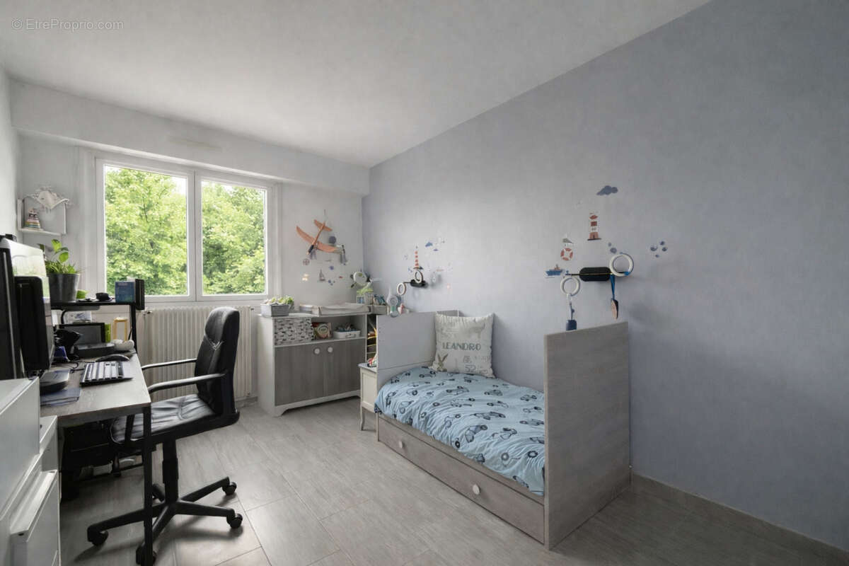 chambre 2 - Appartement à BRUNOY