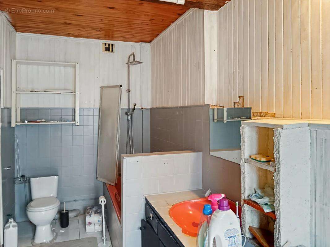 Maison à VILLENEUVE-SUR-BELLOT