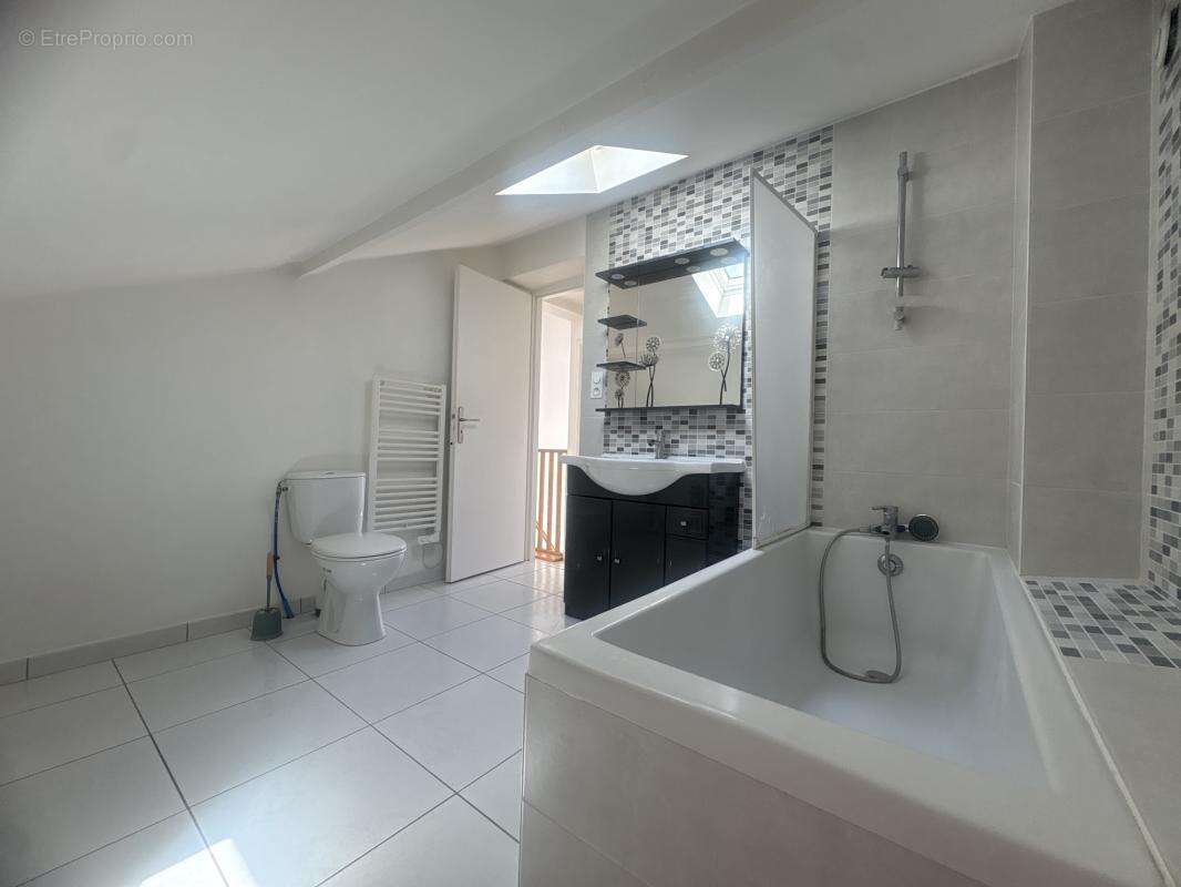 Appartement T3 - avec jardin Les Sorinieres - photo 8