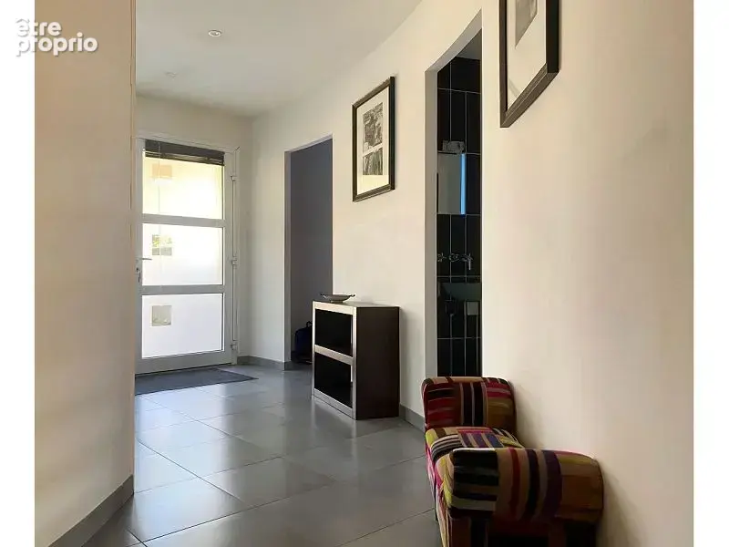 Maison 190 m² à Verdun  - photo 2