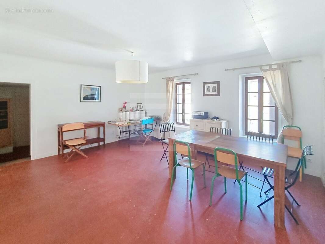Maison à TOUROUZELLE