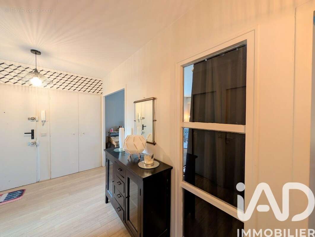 Photo 9 - Appartement à BORDEAUX